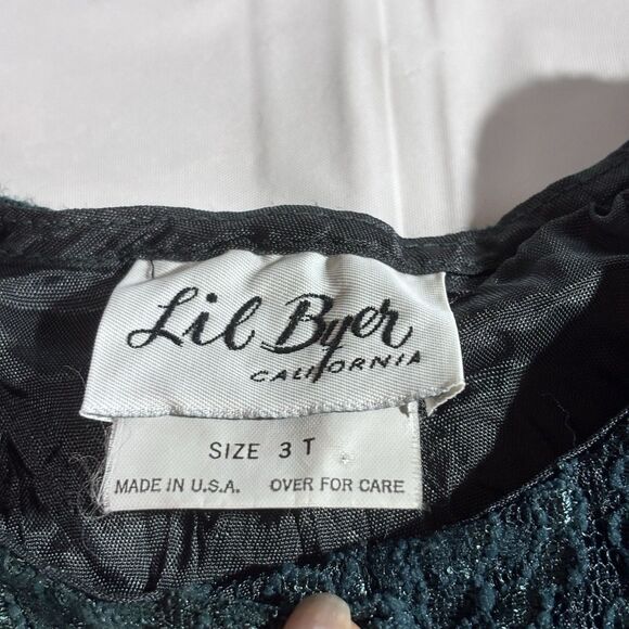 VTG Lil Byer California Girl Green Christmas Velvet/Lace Dress Size 3T Made USA - Picture 5 of 10